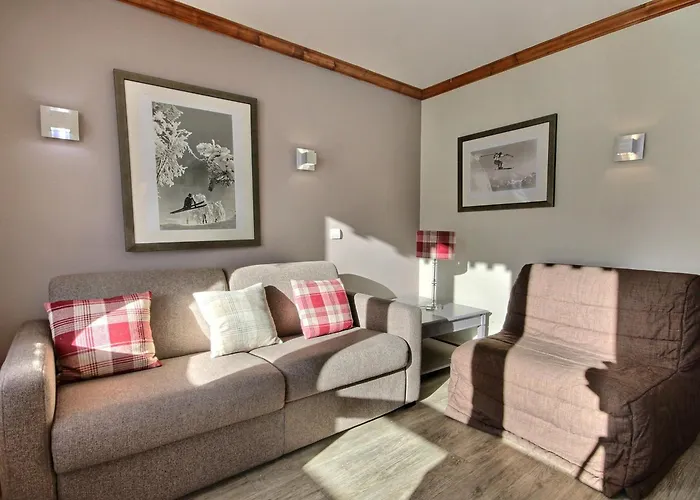 Renove 3 Pieces, 6 Pers., Au Pied Des Pistes - Fr-1-455-65 Apartment *